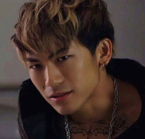 6931P's tweet photo. 2回目✨
NAOTOさんの誕生日までに830RT、32ふぁぼ目指します!!👍
#片岡直人好きな人RT 
#三代目好きな人RT 
#RTした人全員フォローする 
過ぎて構いません！ご協力おねがいします🙏✨ http://t.co/0QTeH2wN8v