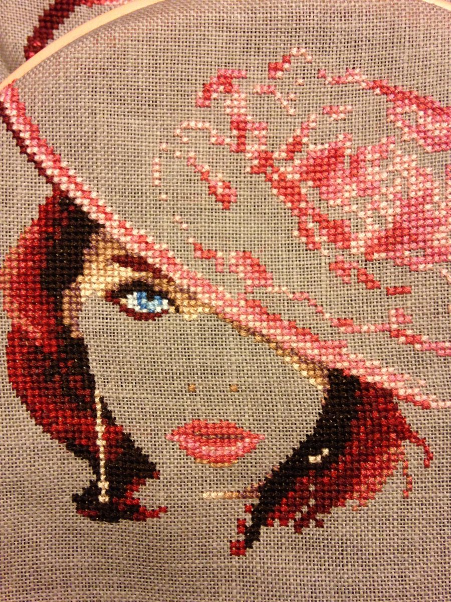 Julie's Cross Stitch (JulCrossStitch) Twitter