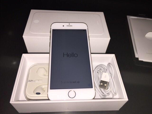 Imfrayze's tweet photo. Iphone 6 and iPhone 6+ for sale $300.00 and $480.00 brand new unlocked 128gb will take half now/half later dm me 🚨🚨🚨🚨 http://t.co/QbOigYadLq