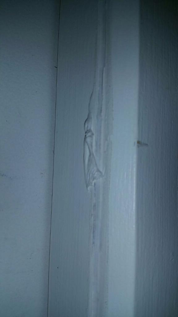 MrsNobody21's tweet image. @TheGoodGuysAU is this a quality finish? I think not. Would you accept this if it was your kitchen? #zeroquality