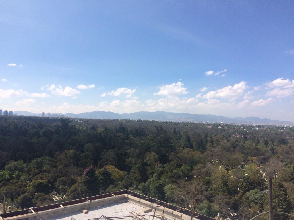 La vista del nuevo Campus de <a href="/centro_news/">CENTRO diseño | cine | televisión</a> en Constituyentes frente al Panteon de Dolores