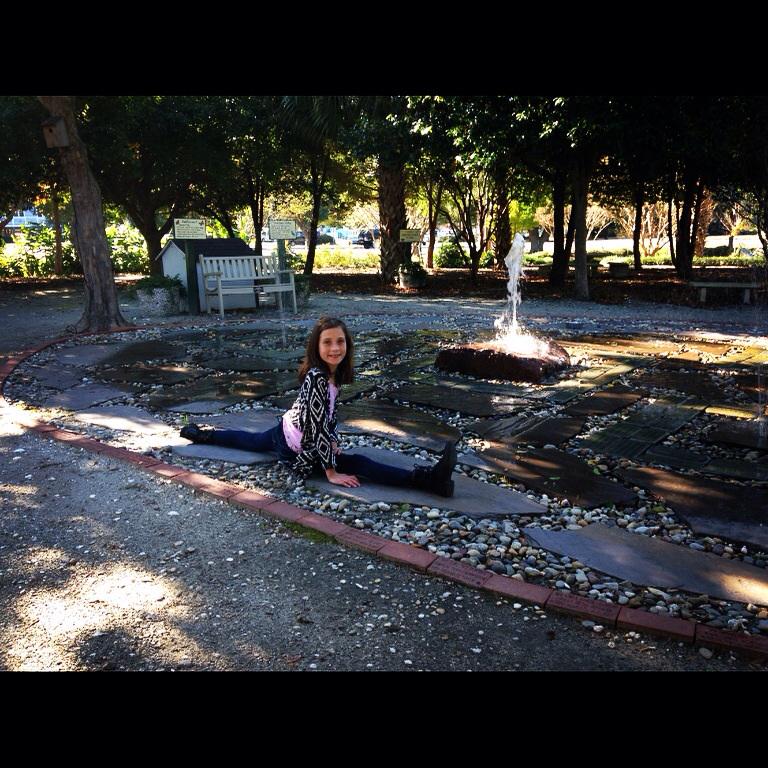 bbtcorrigan's tweet photo. 🌚🌚 http://t.co/tZkFOvBEyx