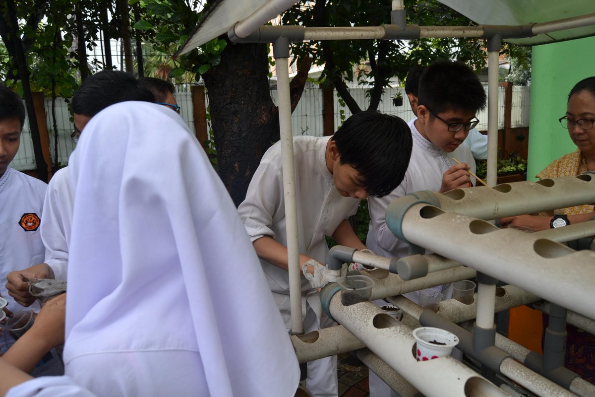 KIR SMAN 78 Jakarta tweet media