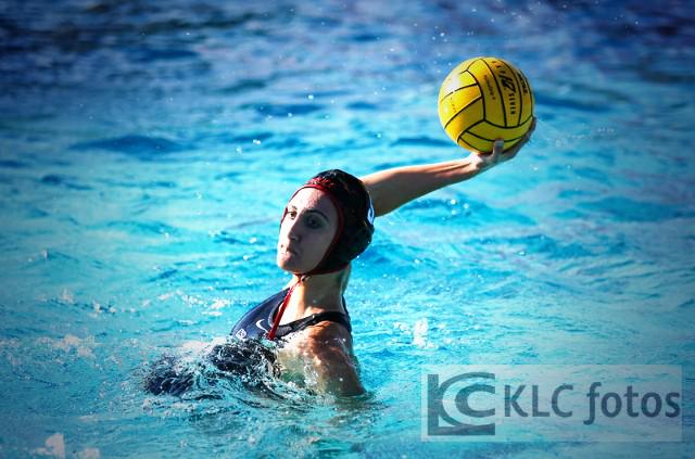 nayiri09's tweet photo. I wish I looked like a decent human being while playing. #uglyform http://t.co/Db7ETBlB4o