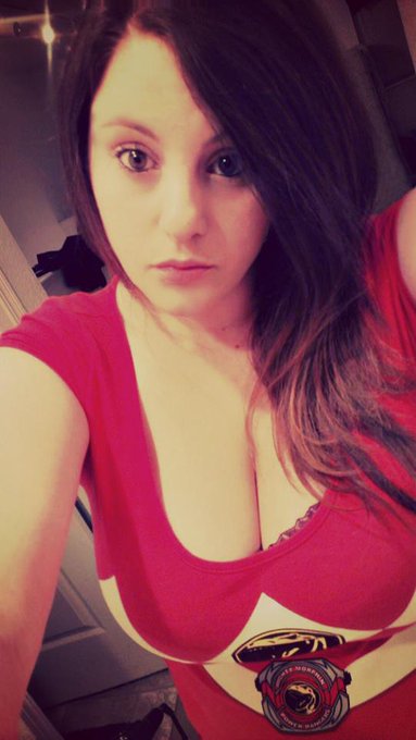 I don't think I'm going to be on tonight. Have a fantastic night and stay awesome. Here's a random picture<a href="/tag/camgirl"class="tags"><span>#camgirl</span></a><a href="/tag/manyvids"class="tags"><span>#manyvids</span></a>