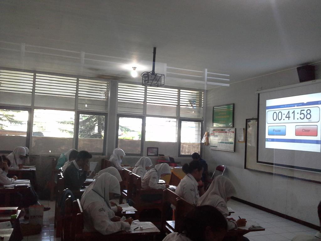 STATION_2016's tweet photo. @STATION_2015 @HIMASTA_ITS ini dibandung :) http://t.co/4MOm1y9BIZ