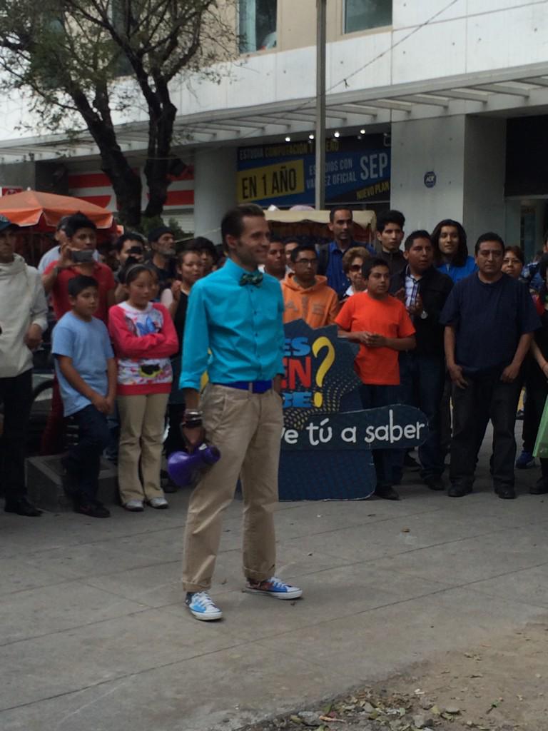 blank_carigue's tweet photo. #Momentos #ZonaRosa #MonumentoALaMadre #DF @JavitoMerino @SabesQuienSabe http://t.co/rYcxoDCdzC