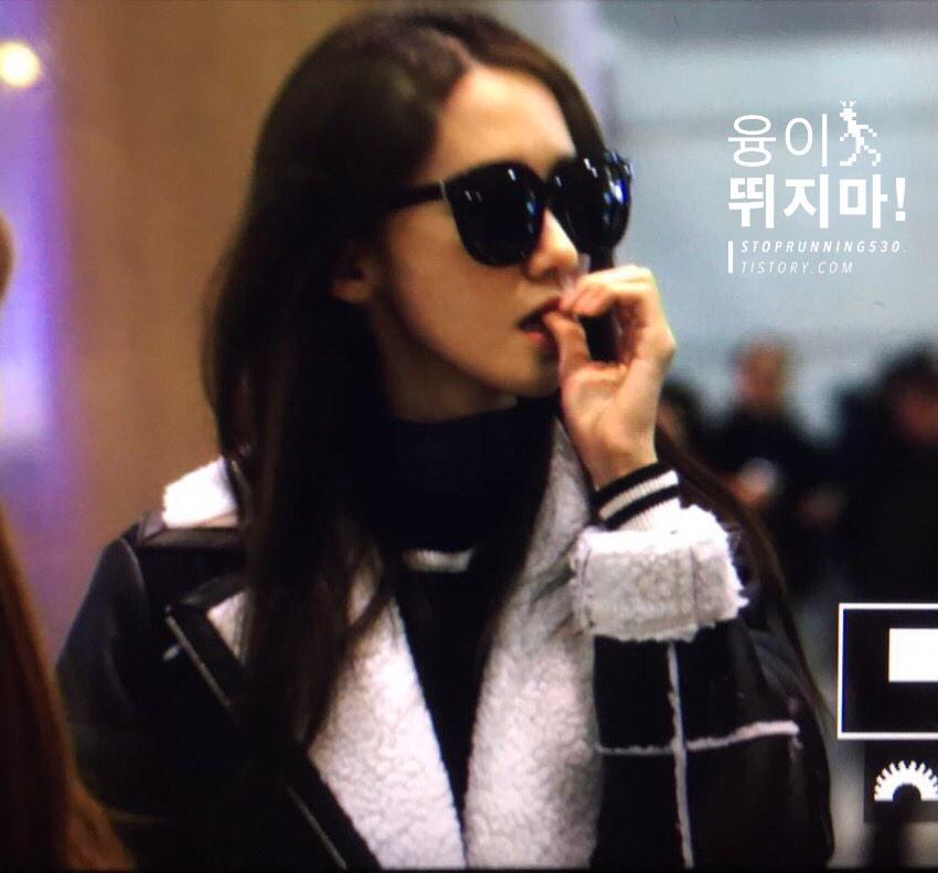 [PIC][25-01-2015]YoonA trở về Hàn Quốc vào sáng nay B8KpvjmCAAAuvrc