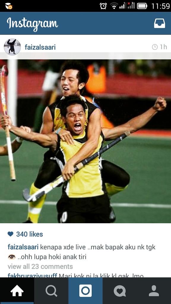 monogio's tweet photo. Kenapa di anak tiri? Sebab Hoki lebih berjaya dari bola sepak? @Khairykj http://t.co/o8vQ7VfjTK