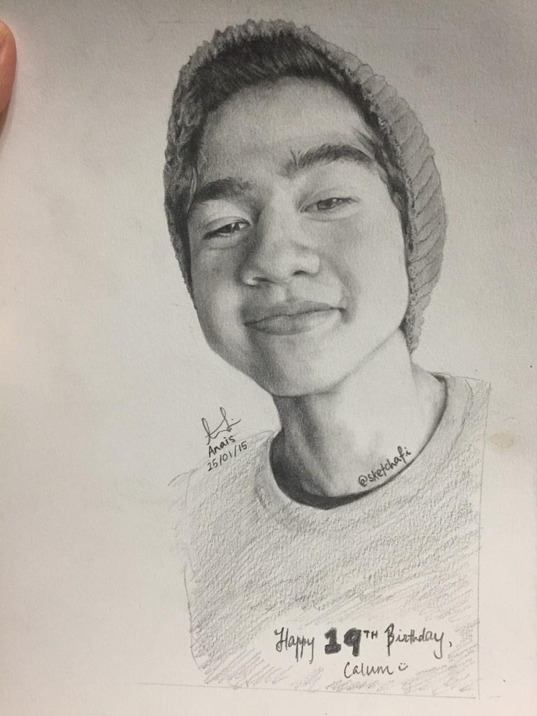 Happy 19th birthday calum hood!
i hope you see this drawing i did for you :D
i love you   love, anais 