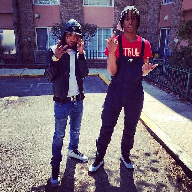 NTE_Curko's tweet photo. #FreeBam 💂💪 FUCK12👮💥🔫 Bros4lyfe#MGE GanG💯 http://t.co/d56s9Xyg6B