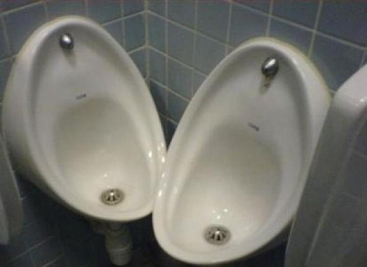 ericprydz's tweet photo. This could get awkward.. http://t.co/Gw2fEHgJfT