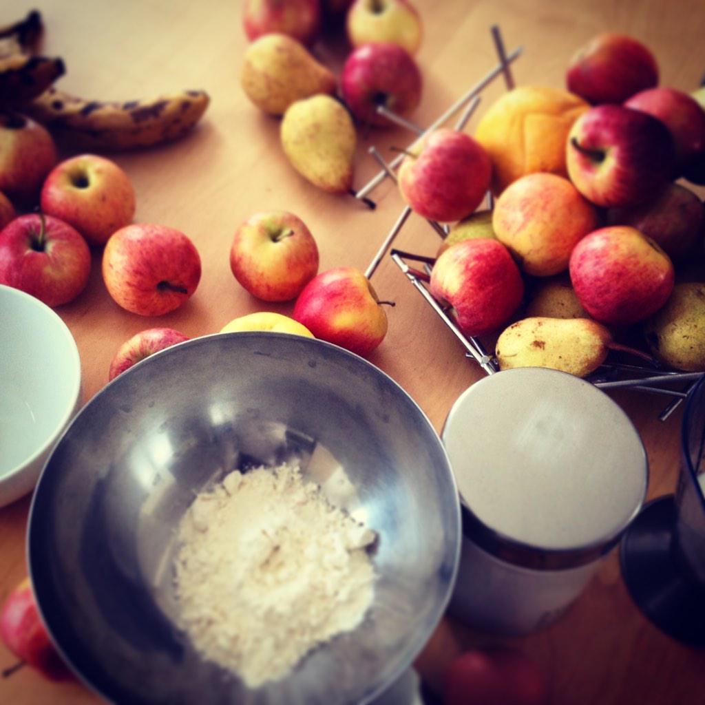 BookMasala's tweet photo. La cuisine pour et par les enfants: simple mais si bon! Nouvel article sur masalabook.fr http://t.co/28cIUDGeBK