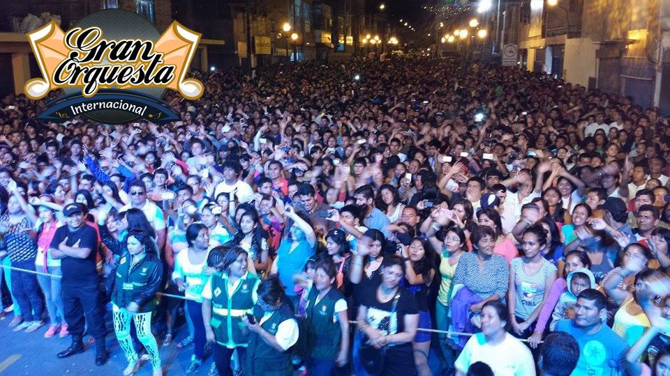 granorquestai's tweet photo. Ventanilla ya #arrancamos queeee #bestia http://t.co/8P1hvWEdvX