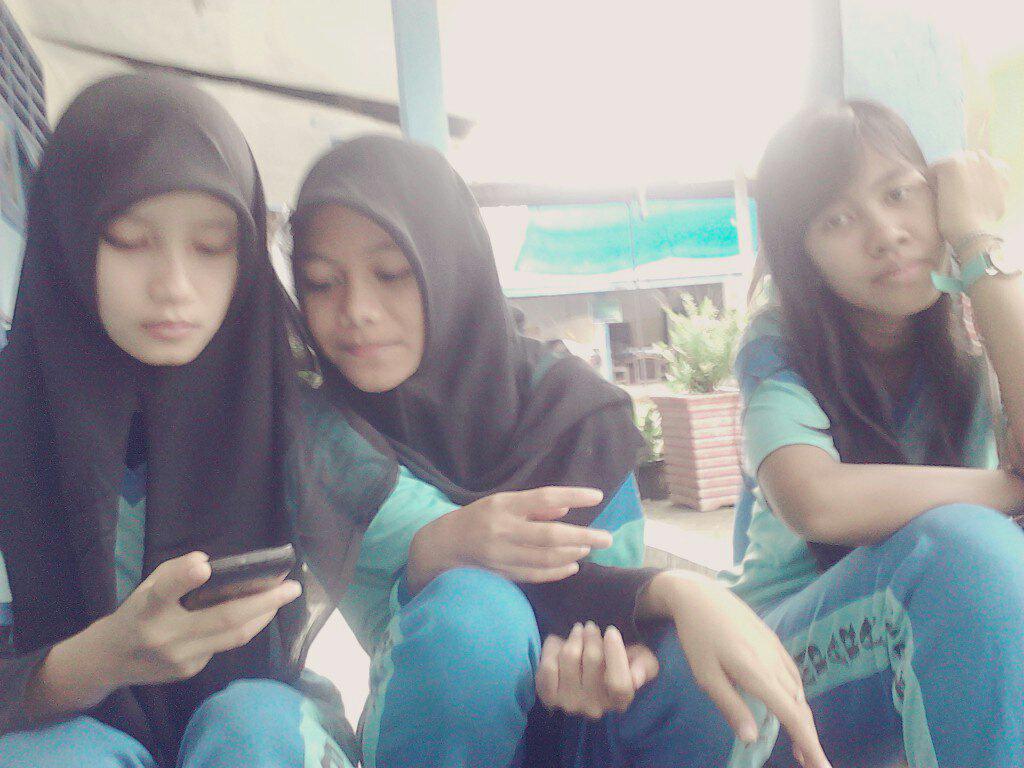 ^Mimytt Zulaima^ tweet media