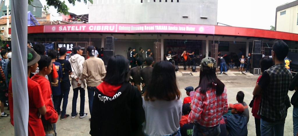 Meski cuaca mendung tetap rame .ayo mrapat ramaikan bro ! #AlerionOfTheMonster cc: <a href="/ALERIONADELPHIA/">ALERION ADELPHIA</a> <a href="/MSFOfficial/">MONSTER STUPID FACE</a> 🎶💪