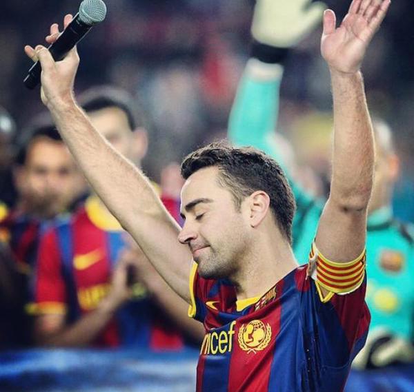 Happy 35th Birthday to Mr Xavi Hernandez The Best Midfielder of the 20 to 30 years. Maestro 