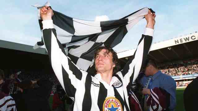 Happy Birthday to Newcastle United legend David Ginola  