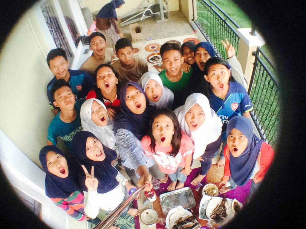8GeeGentle's tweet photo. Dumang heulaa😉 http://t.co/KHNwd1gYUY
