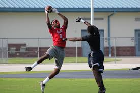 7on7Football's tweet photo. 7on7U National Passing and Linemen Championship, Washington, D.C, JLY 10/11,itinerary link http://t.co/Ll9h1GyodW http://t.co/SA0XY619Km
