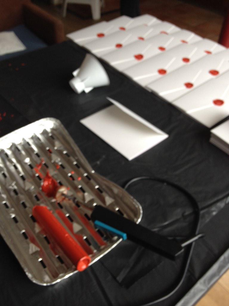 card_wise's tweet photo. Sunday labour with traditional waxseals #weddinginvites #ppppffffff ;-) http://t.co/02YNL9XGud