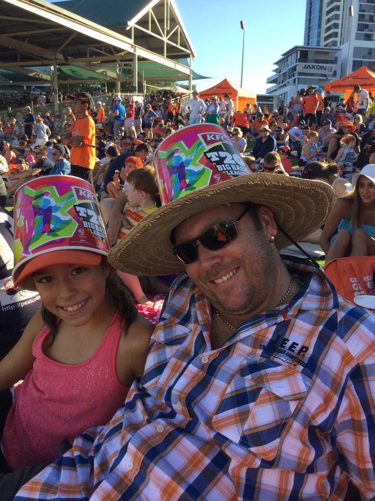 Jodestars's tweet photo. #scorchers #OrangeNation @PerthScorchers #TheFurnace http://t.co/MidJQdJB4b