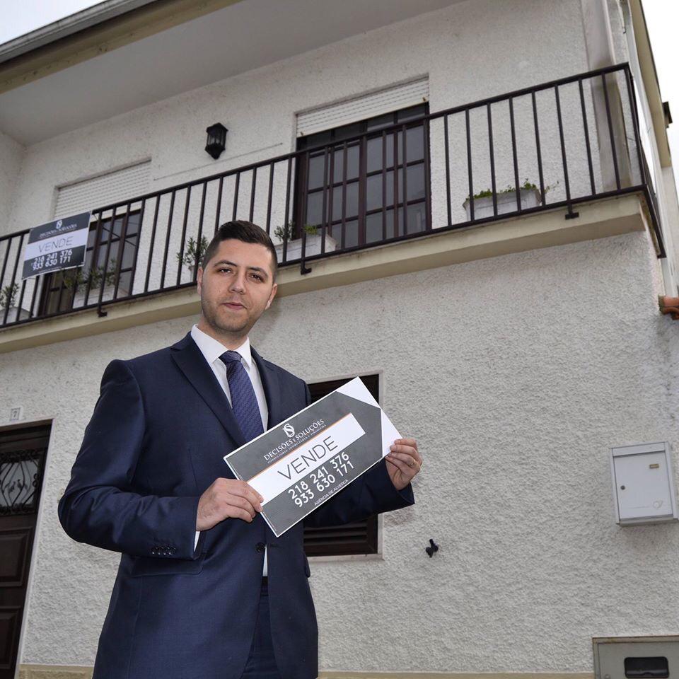 João Castelão tweet media