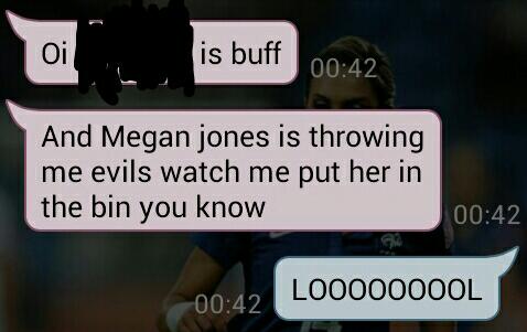 “@SimThomasII: This text fully had me in tears last night 😩😩😂😂😂😂😂😂 ” <a href="/MegaanJones/">MJ✨</a>