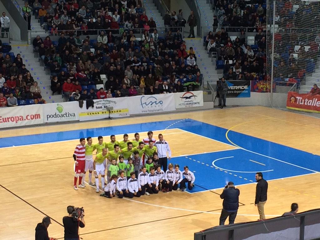 SILESTURA's tweet photo. @PalmaFutsal ! http://t.co/gxko1gxRp3