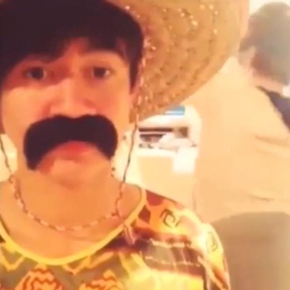 FelydaGreat's tweet photo. HAPPY HAPPY BIRTHDAY YOU LITTLE ASS #HappyBirthdayCalumHood http://t.co/RTIDOabP6p