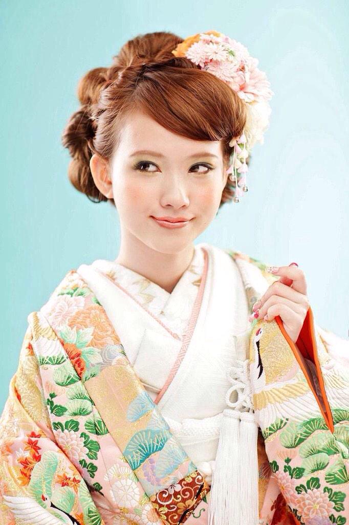 تويتر 可愛い 簡単ヘアアレンジ على تويتر 和装ウェディングヘア T Co Hxr4ziam3s