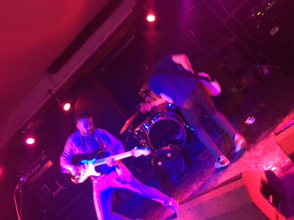 ClaireandTrauma's tweet photo. Here's some other snaps from last night! @VelvetAudio @GraantGraham @JakeJCox http://t.co/pfBLHXmAVg