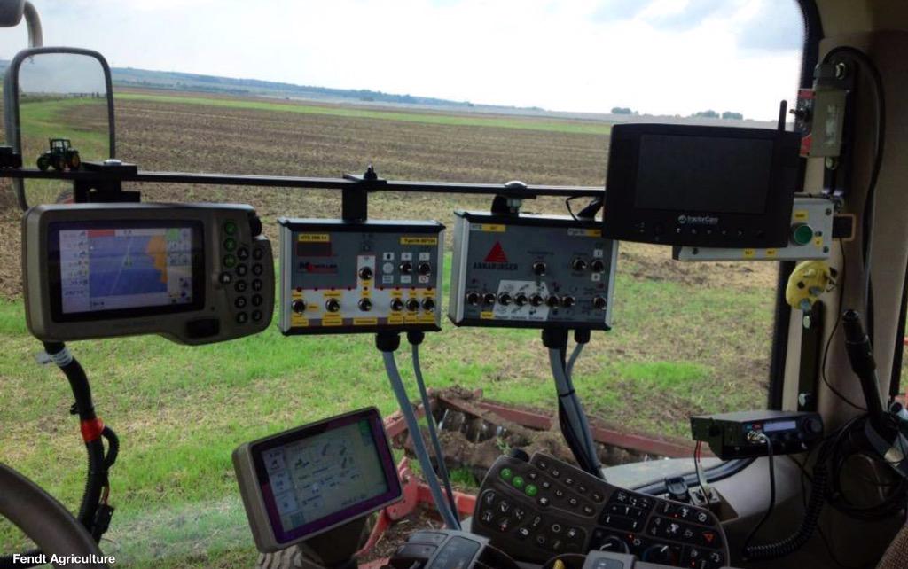 Het Fendt 1terminal strategie, kijk en vergelijk.