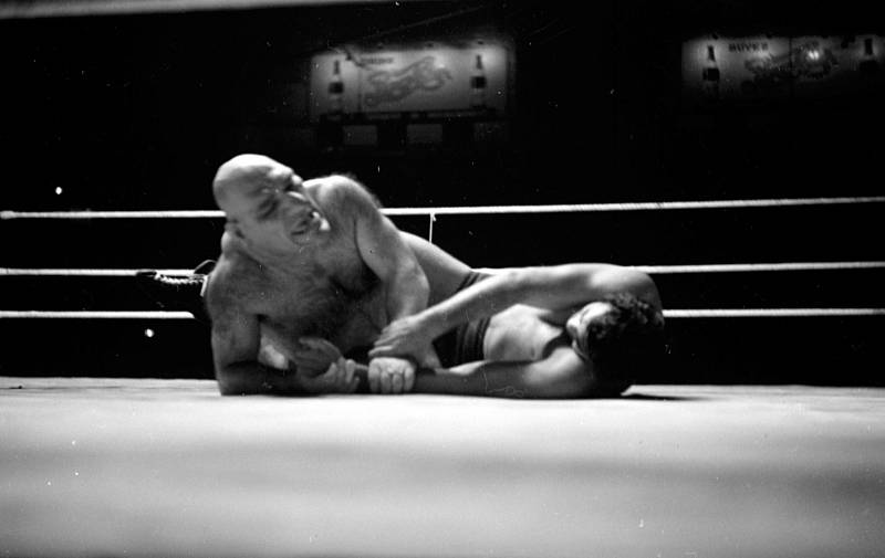 Fascinating Historical Picture of Lou Thesz with Maurice Tillet in 1940 