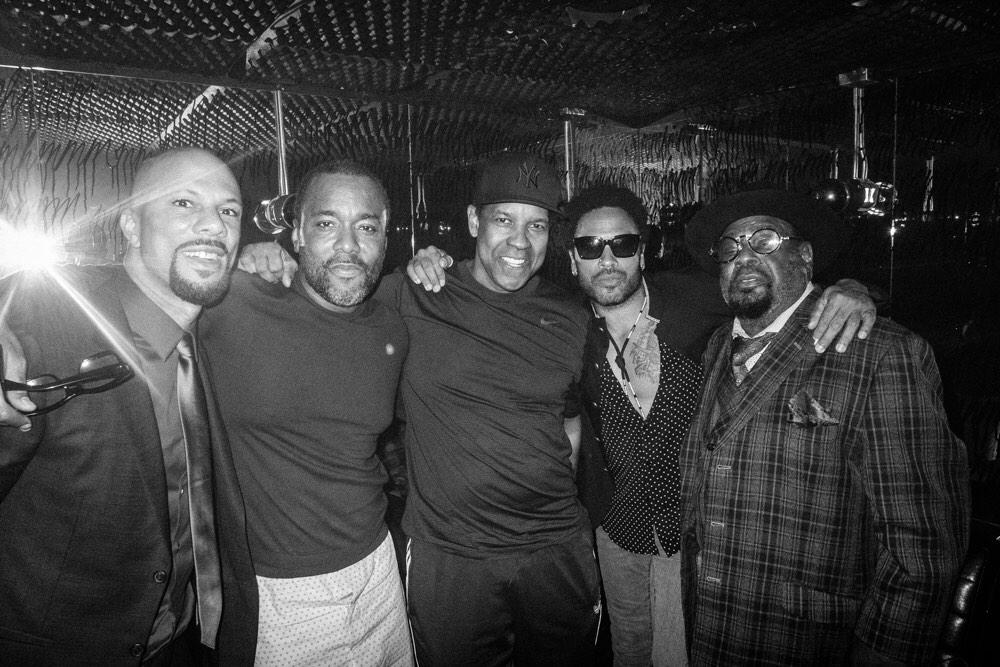 The brothers were out tonight! @Common @leedanielsent