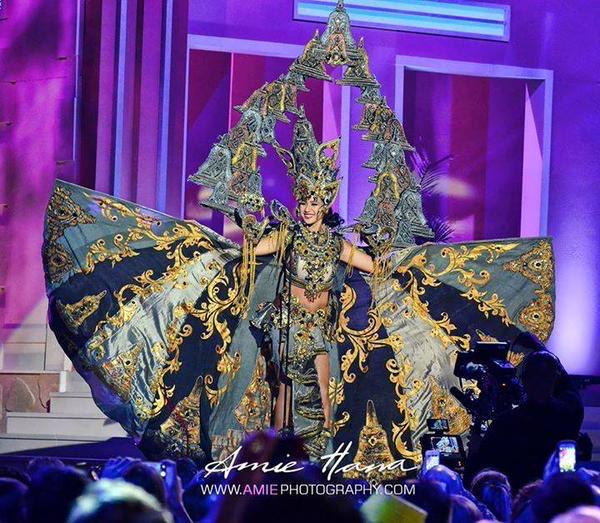 Nadyadivaaa's tweet photo. I voting for #missUniverse #missUniverseIndonesia #nationalcostume @missuniverse *3 http://t.co/Kn2Cyofqum