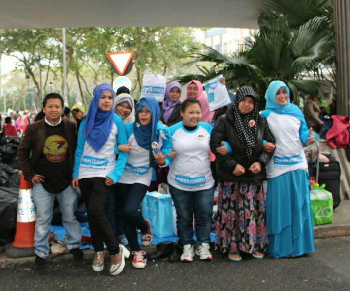 VarielSN's tweet photo. @jonru hari moment hari ini with @any082200 @Puti_Pds #menJONRU http://t.co/k1FRUtNNSM