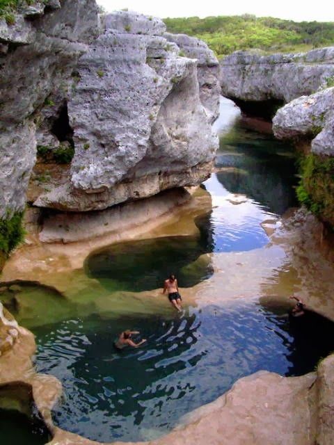 Lake Travis in #Texas is one of the most desired locations in the region for outdoor recreation. #TravelFacts