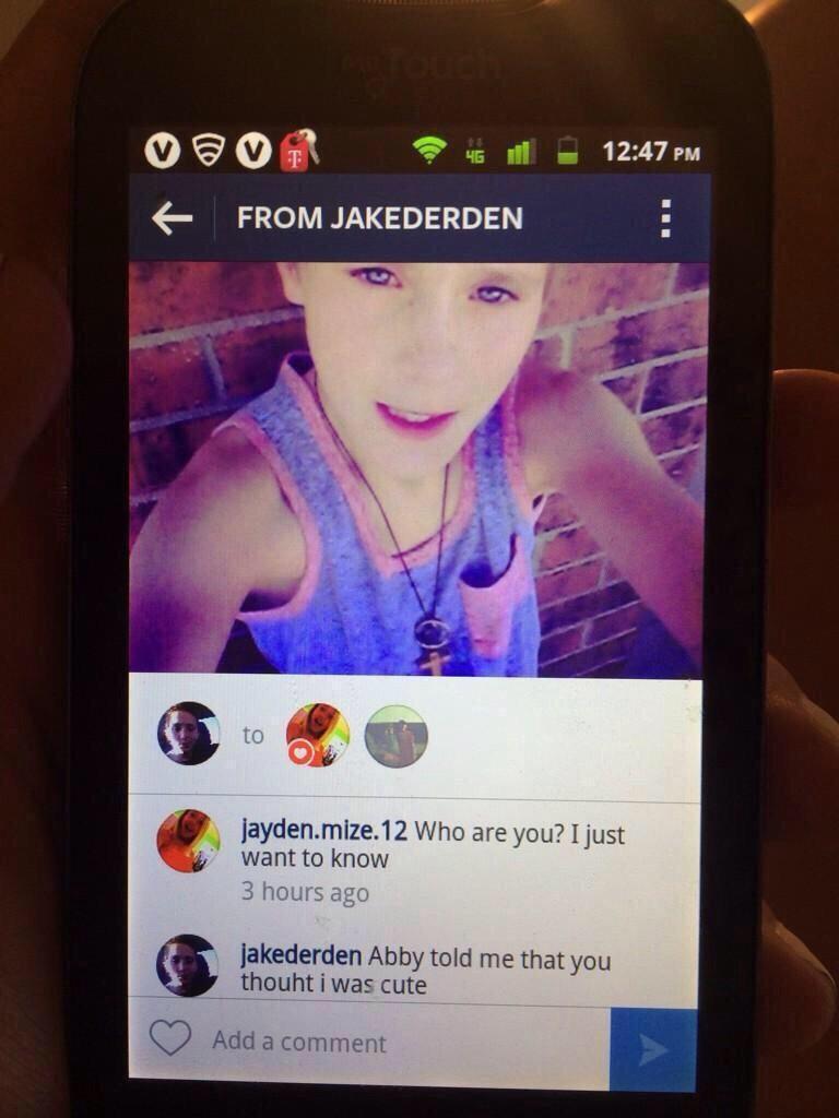 MeninistTweet's tweet photo. 5TH GRADE HOES AINT LOYAL 😭 http://t.co/fYRYh8OQNG