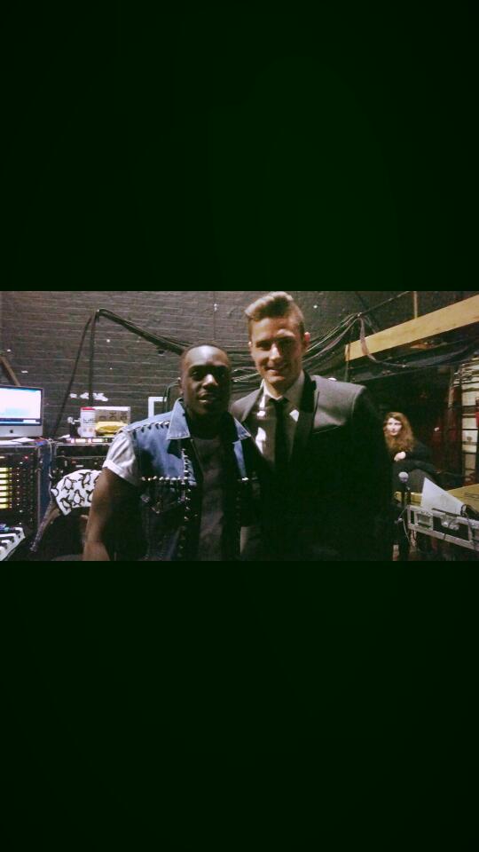 festo_k's tweet photo. Hey @_OlivierGiroud_  Glad you enjoyed Thriller Live. Im a big Arsenal fan! I'd love to come down to a match one day http://t.co/VaQaoGmbUl
