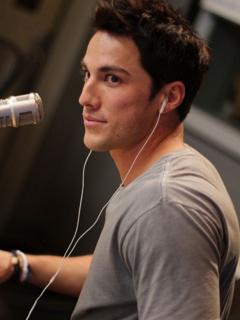 Happy birthday Michael Trevino! :D 