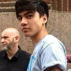 Happy Birthday Calum!!! best wishes and cheers to you. ilysm.         