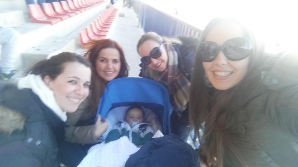 Nanii__7's tweet photo. Tarde de futbol cn mi Tiaguillo...En Macael!!!!!cn @SandraPardo10 @loreniyasanchez #patri http://t.co/oPS3s13Kge