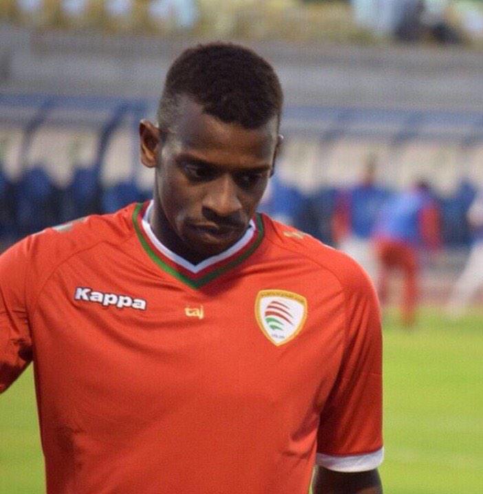 nashr_om's tweet photo. الأتحاد// نجما منتخبنا الوطني عبد السلام عامر وعبد العزيز المقبالي ينتقلا بشكل رسمي لنادي الكويت الكويتي. http://t.co/RuKgdSFzuh