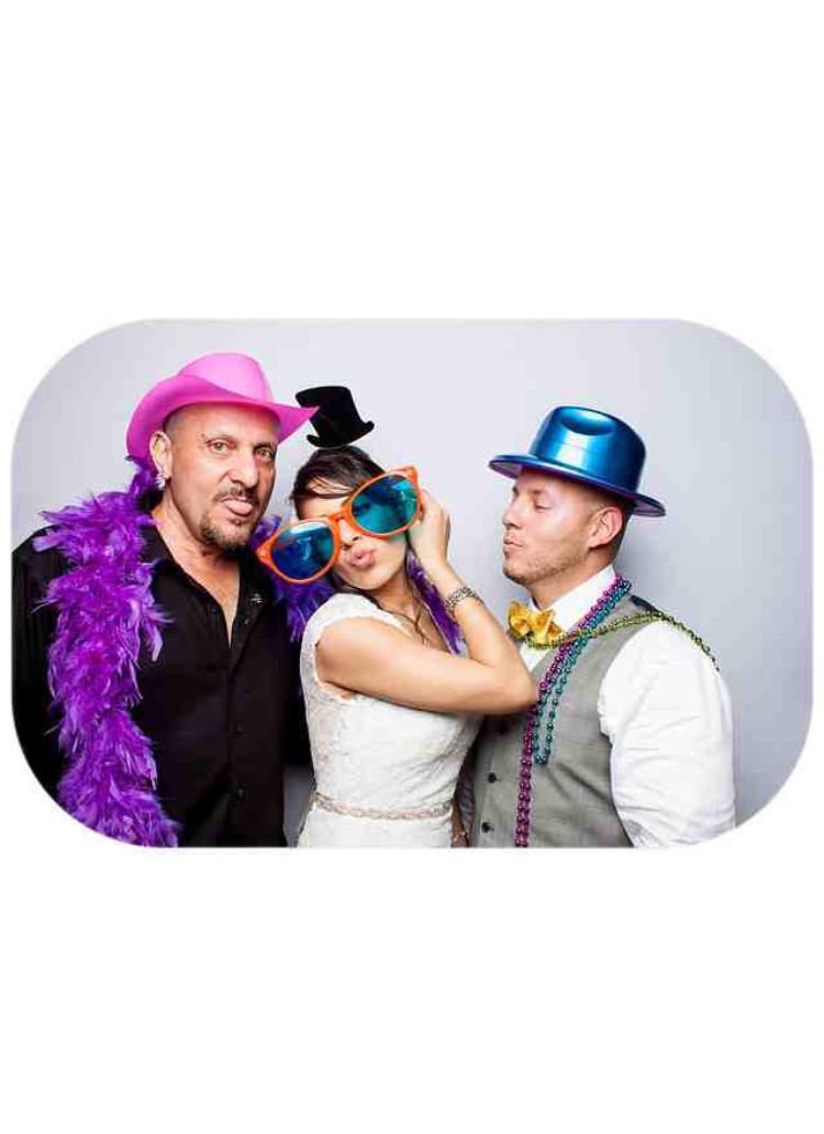 AdalEvents's tweet photo. Hi everyone.... Having fun with one of my Brides &amp; Groom....! http://t.co/Vr6BpTZm95