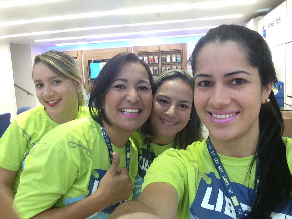 mariicostta's tweet photo. Domingão à espera do Fletão! ✌️🎽 http://t.co/w0Vq7bGEHH