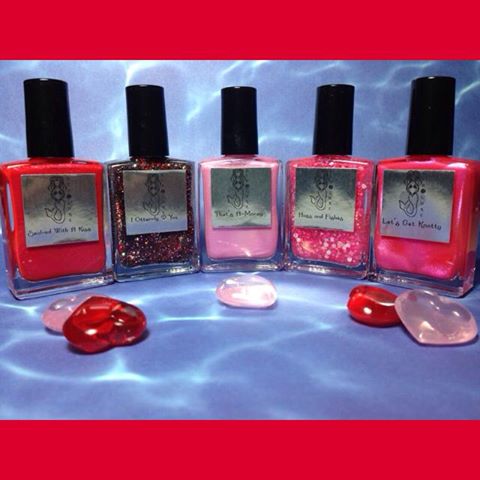The Sea Lore Polish "Sea-cret Admirer" Collection will be released Sunday at 3pm EST #indiepolish <a href="/sealorepolish/">Jamie</a>