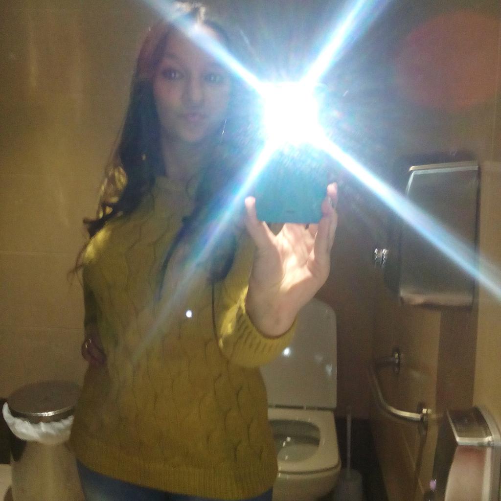 diviro1 tweet picture