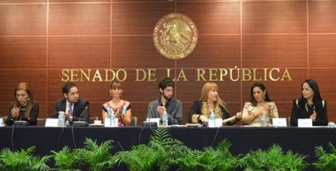 #OROSÓLIDO Reconocen principios Humanistas de Senadores y Políticos Galardón Oro Sólido 2014 orosolido.com.mx/index.php?opti…