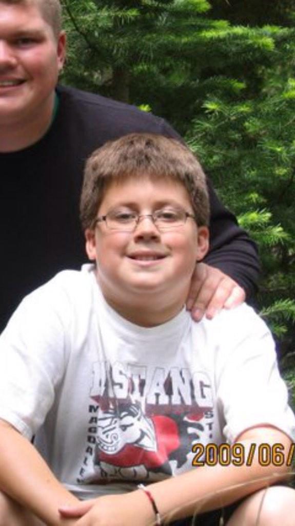 peytonmiller21's tweet photo. @Kapaun2015 http://t.co/h77T9nrx4i
